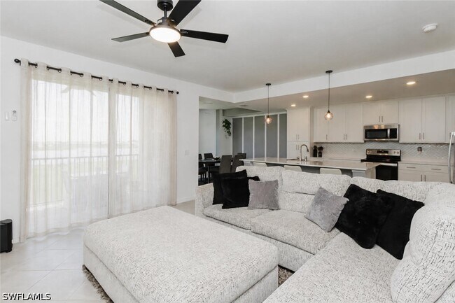 Building Photo - 5651 Double Eagle Cir Unit 4332