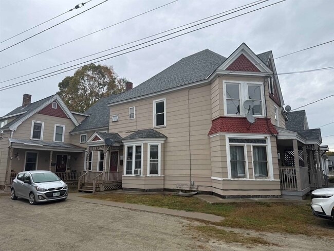 Building Photo - 7 Pine St Unit Apt A
