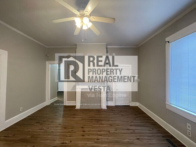 Photo - 110 W Ridge Cir