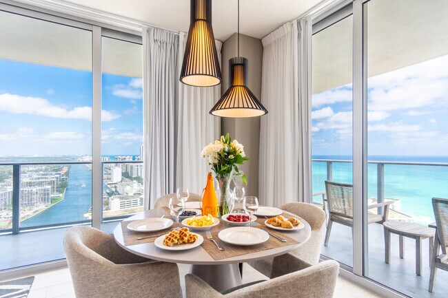 Photo - 4112 Jimmy Buffett Mem Hwy Unit ID1227431P