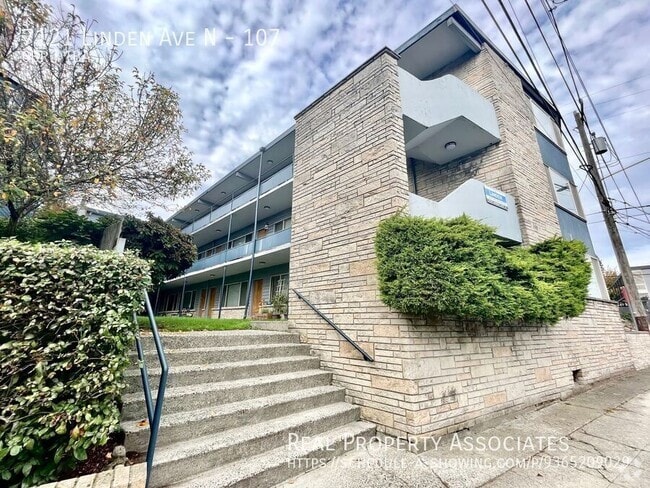 Building Photo - 7121 Linden Ave N Unit 107 Rental