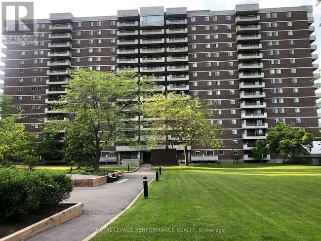 Photo - 1705 Playfair Dr Unit 1602