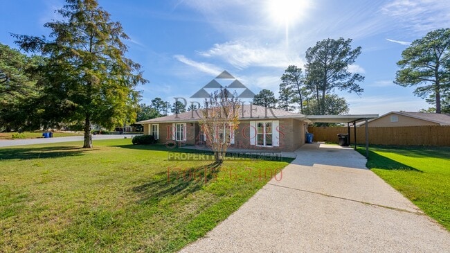 Photo - 5100 Sequoia Dr