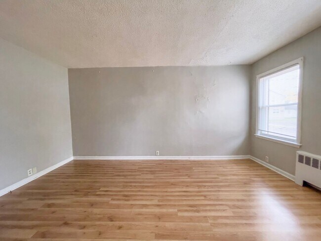 Photo - Cozy 1 bedroom, Close to Campus Unit 1518-4