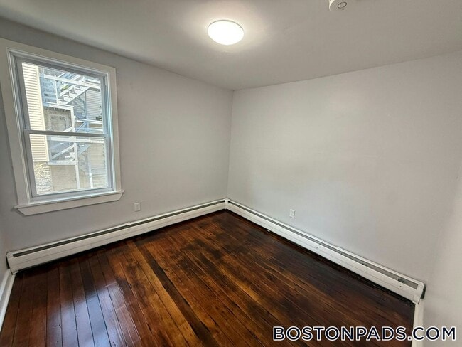 88 Cross St Unit 2L