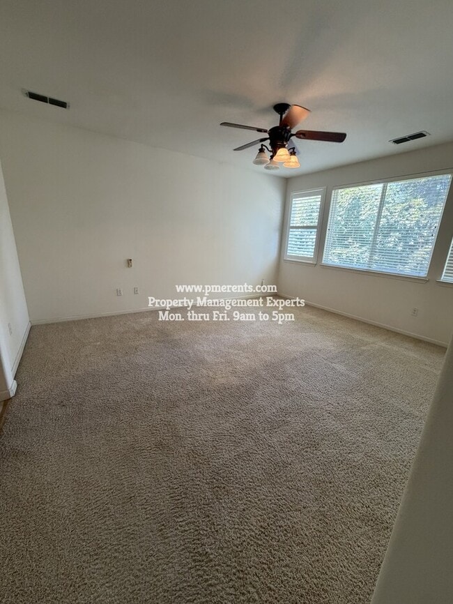 Photo - 2531 Crestmore Cir