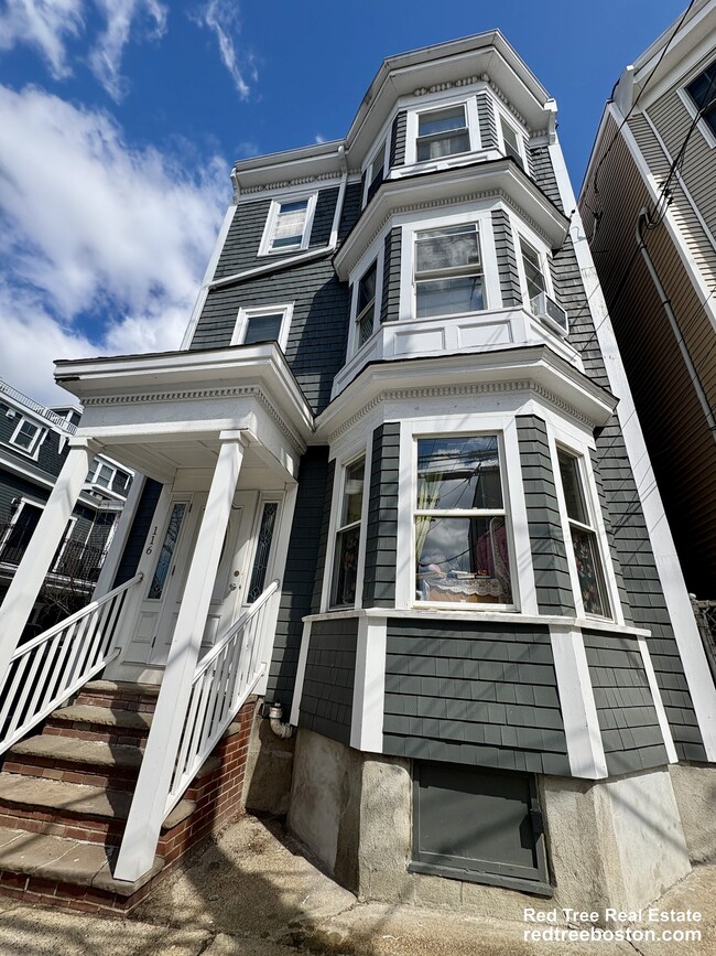 Building Photo - 116 Webster St