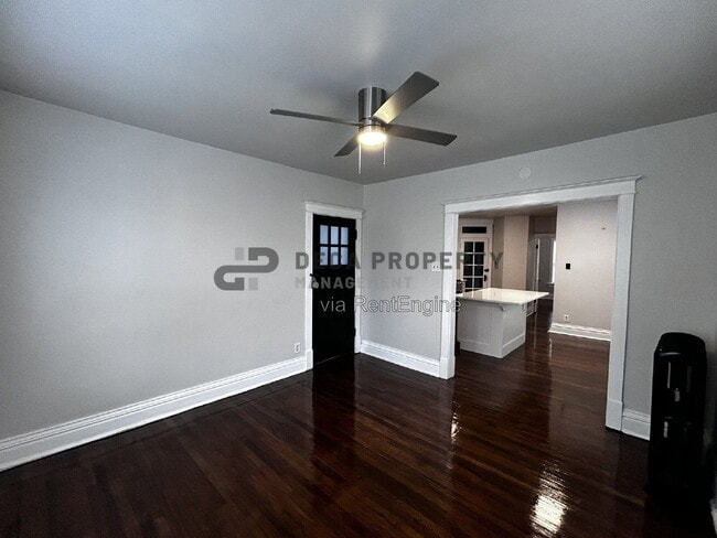 Photo - 2856 Shenandoah Ave Unit 1w