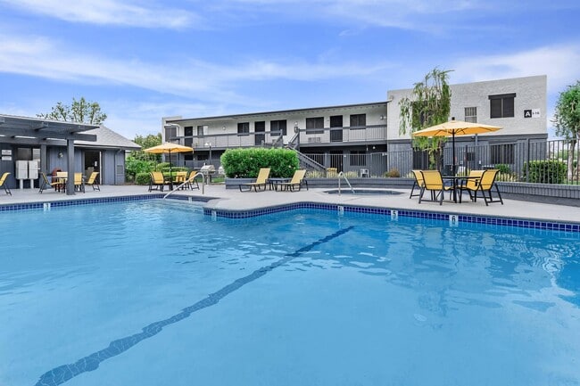 Zen Diamond Apartments