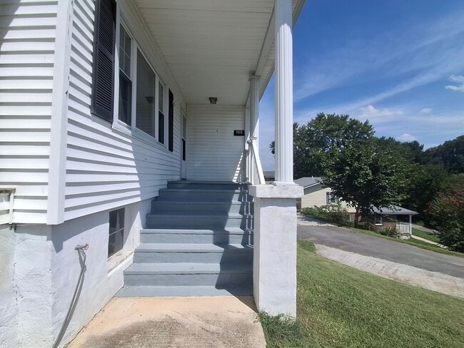 Photo - 108 Click St Unit 108 Click Street, #102