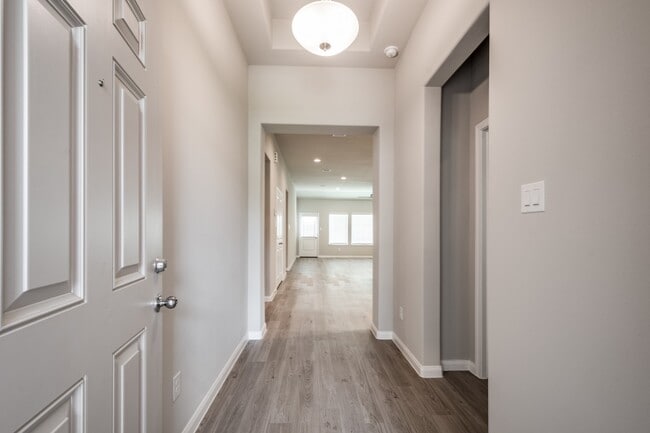 Photo - 3918 Sugardale St