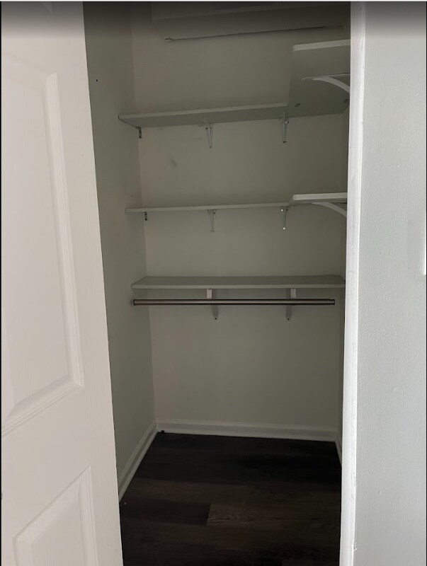 Photo - 4854 W Addison St Unidad 3