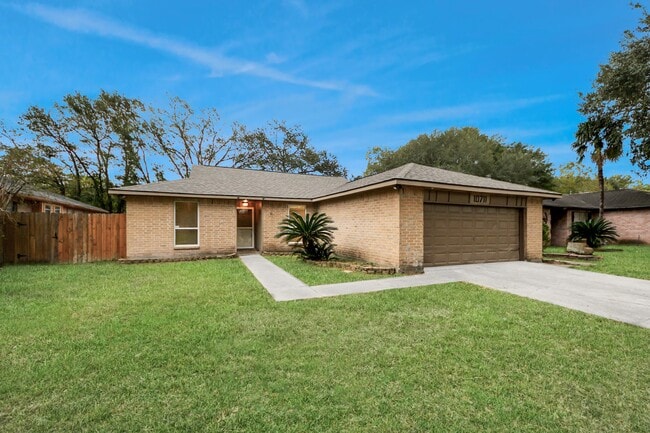 Photo - 10711 Forest Leaf Dr