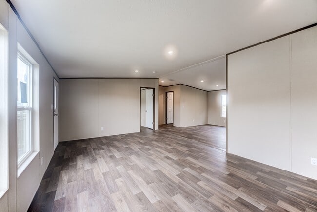 Photo - 5055 County Rd 3540