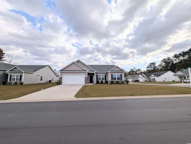 Photo - 351 Lakota Lp