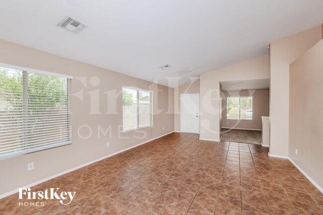 Photo - 11329 W Harrison St