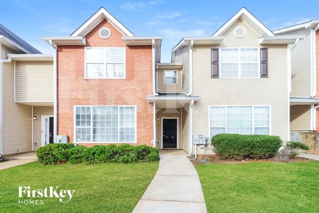 Photo - 1457 Riverrock Ct House