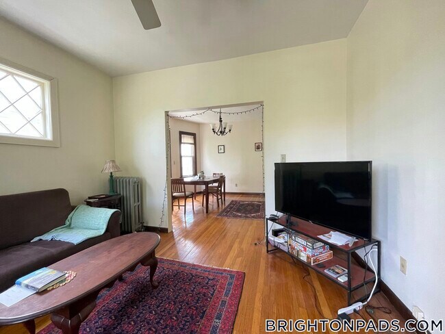 Photo - 40 Tremont St Unidad 2