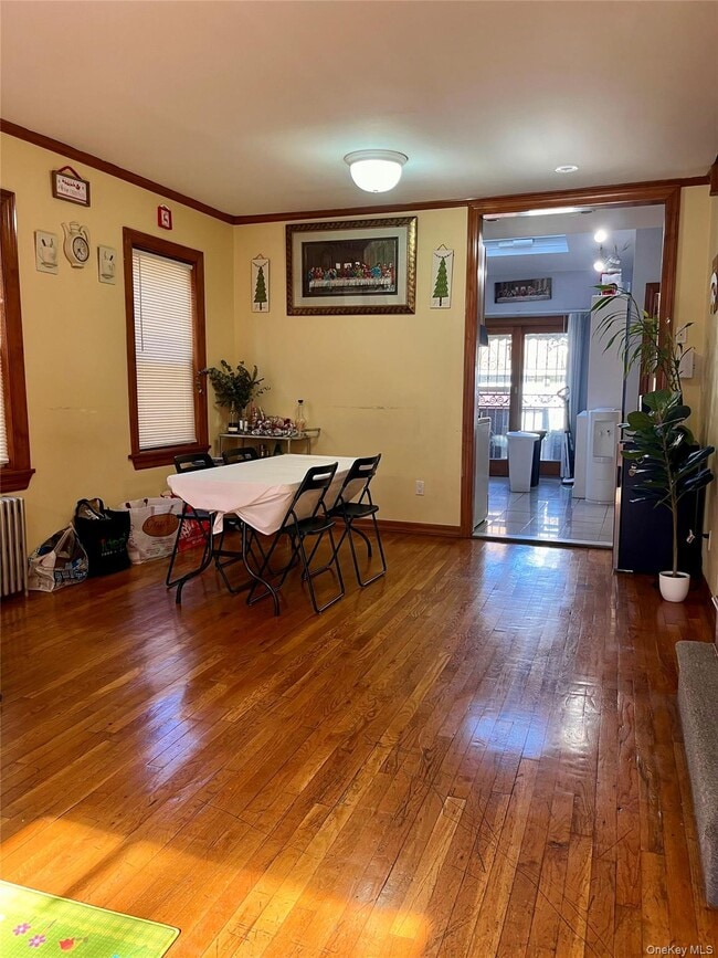 Photo - 80-23 159th St