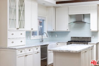 Photo - 501 Pier Ave