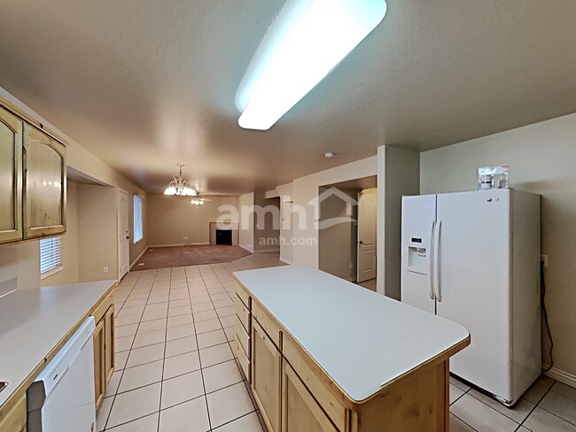 Photo - 856 E 2150 S