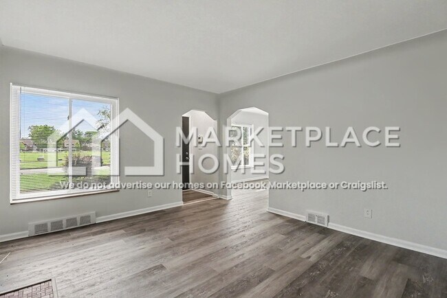 Photo - 18431 Teppert St