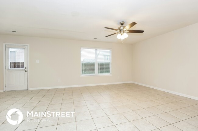 Photo - 3221 Dizzy Dean Dr