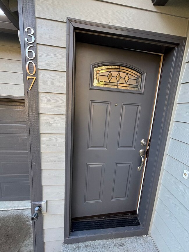 Photo - FAR02 Unit 3607