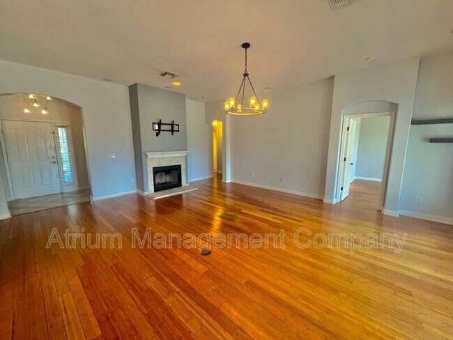 Photo - 1333 Golf Point Loop