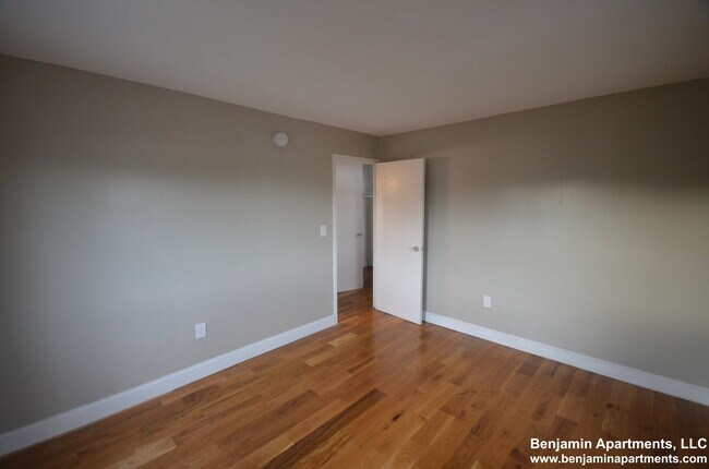 Photo - 121 Trapelo Rd Unit 33