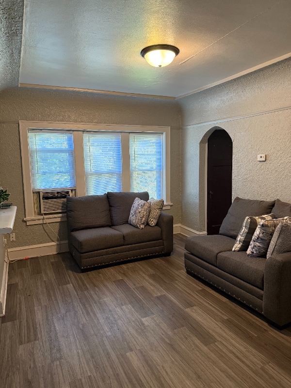 Photo - 417 N 39th St Unit Apt 6