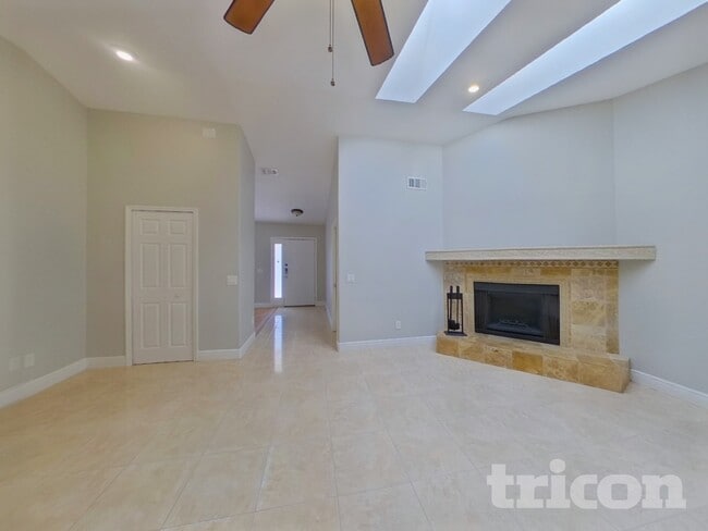 Photo - 6517 Seafairer Dr