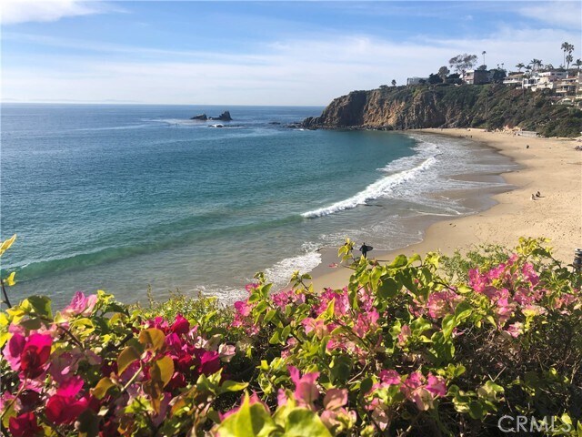 1137 Marine Dr