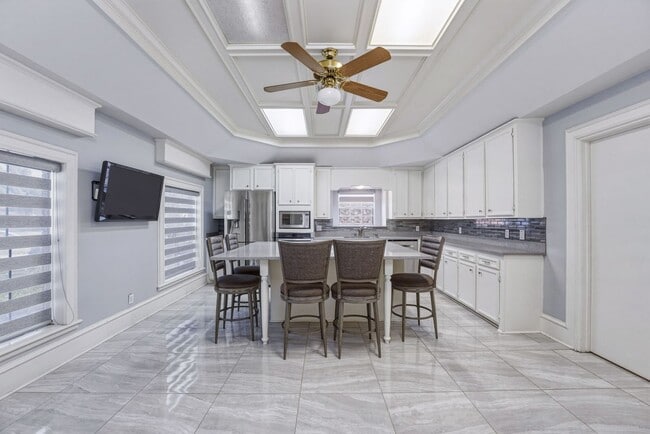 Photo - 609 E Cardinal Ave