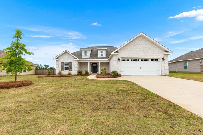 Photo - 241 Overton Dr