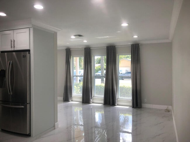 Photo - 3980 NW 109th Ave