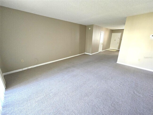 Photo - 2727 75th St W Unidad 7A3