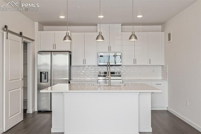 Photo - Top Floor Penthouse at Victory Ridge