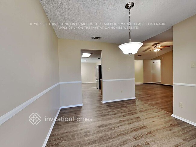 Photo - 305 Iberis Dr