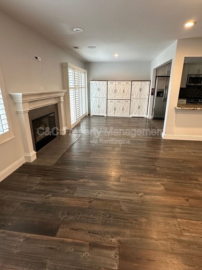 Photo - 180 Pelican Loop