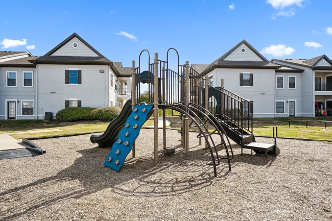 Champion Townhomes on the Green