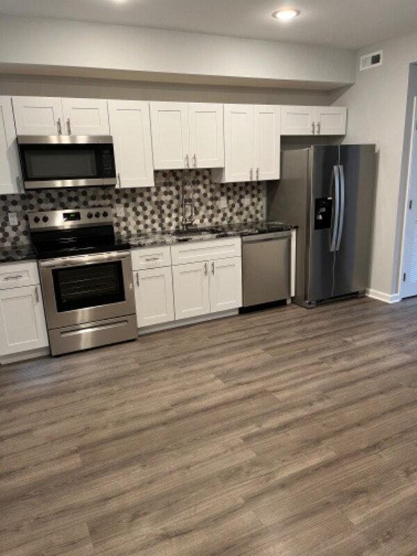 Photo - 4107 W Girard Ave House