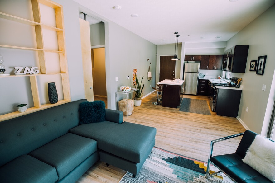Modern 1 Bedroom