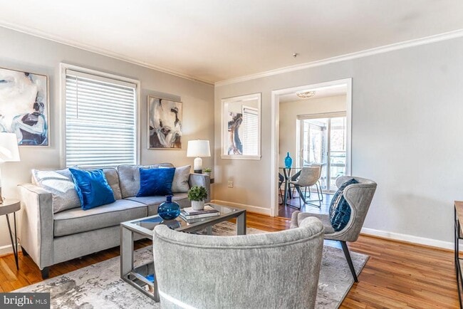 Photo - 2122 Arlington Terrace