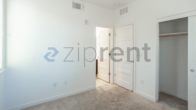 Photo - Unit
