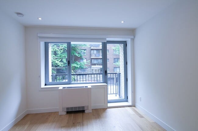 Photo - 3468 Rue Drummond Unité 0102C