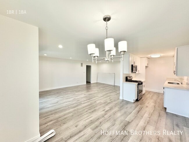 Photo - 5415 Newcastle Ave Unit 42