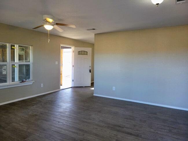Photo - FIRST 3 MONTHS ONLY $1,195!  Updated 3 Bed...