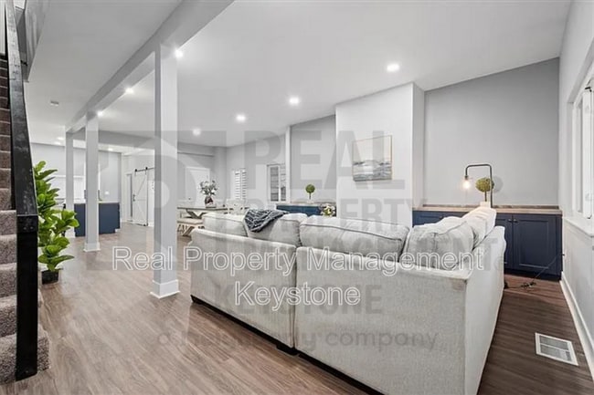 Photo - 6319 St Marie St