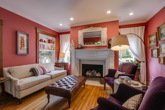 Photo - 1715 Cedar Ln